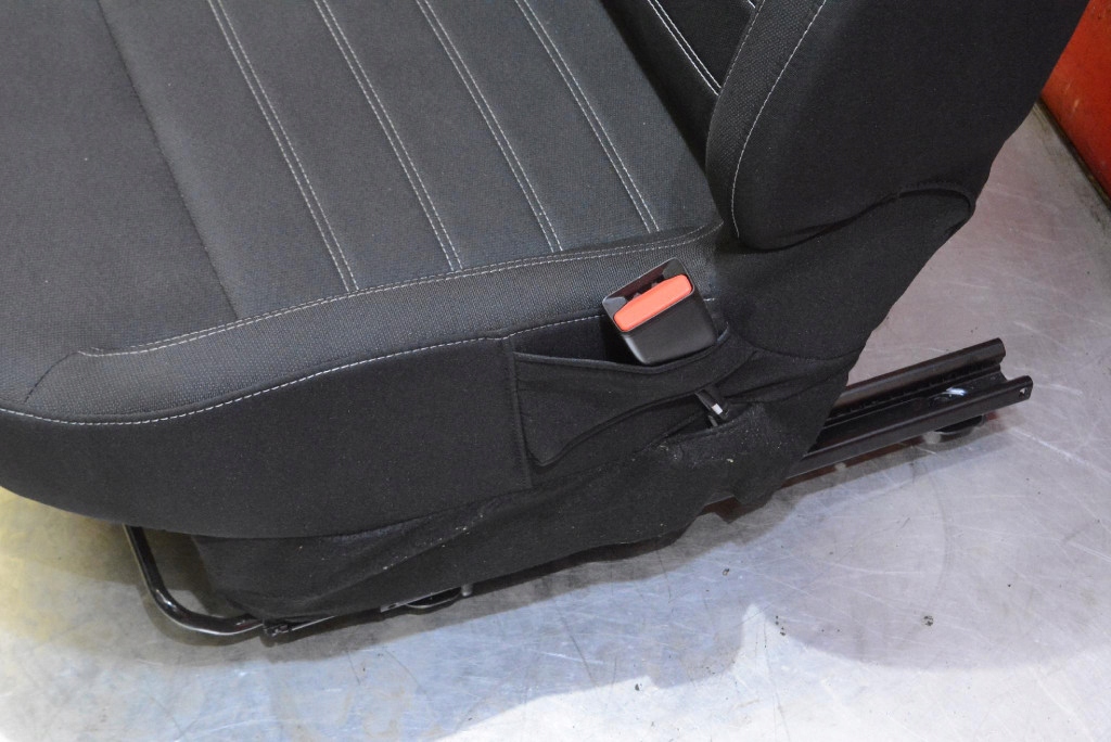Sitz rechts des Beifahrers EU DACIA SANDERO 3 III 20-21