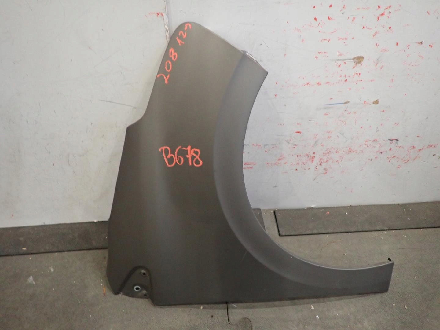 fender front front right PEUGEOT 208 2012-2019