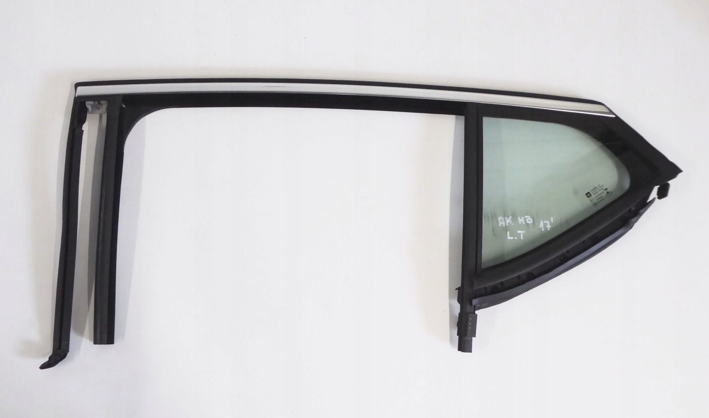 window gasket door left rear part OPEL ASTRA K 2017