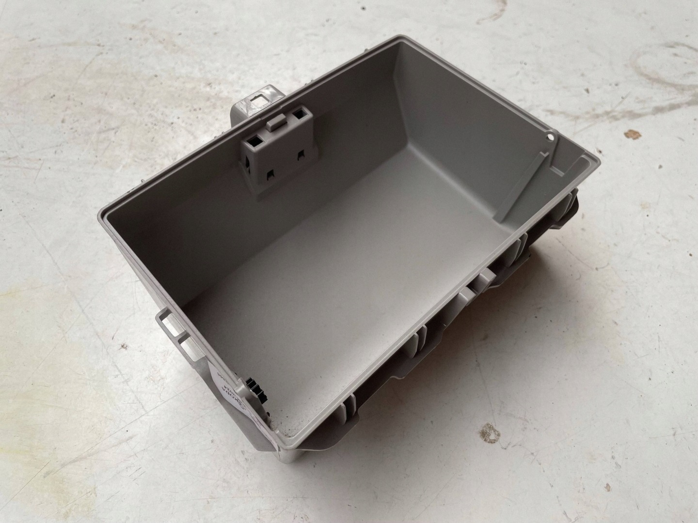 Skoda Octavia Mk2 Abdeckung, Hutablage Handschuhfach OEM 5E3868837A01 !J