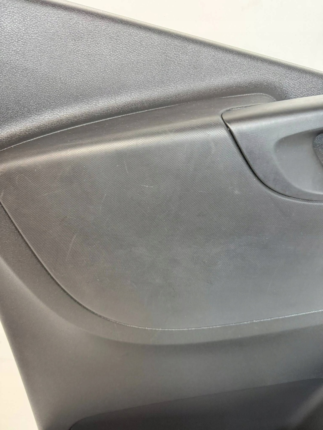 Opel Vivaro B Trafic III 2017 side left front