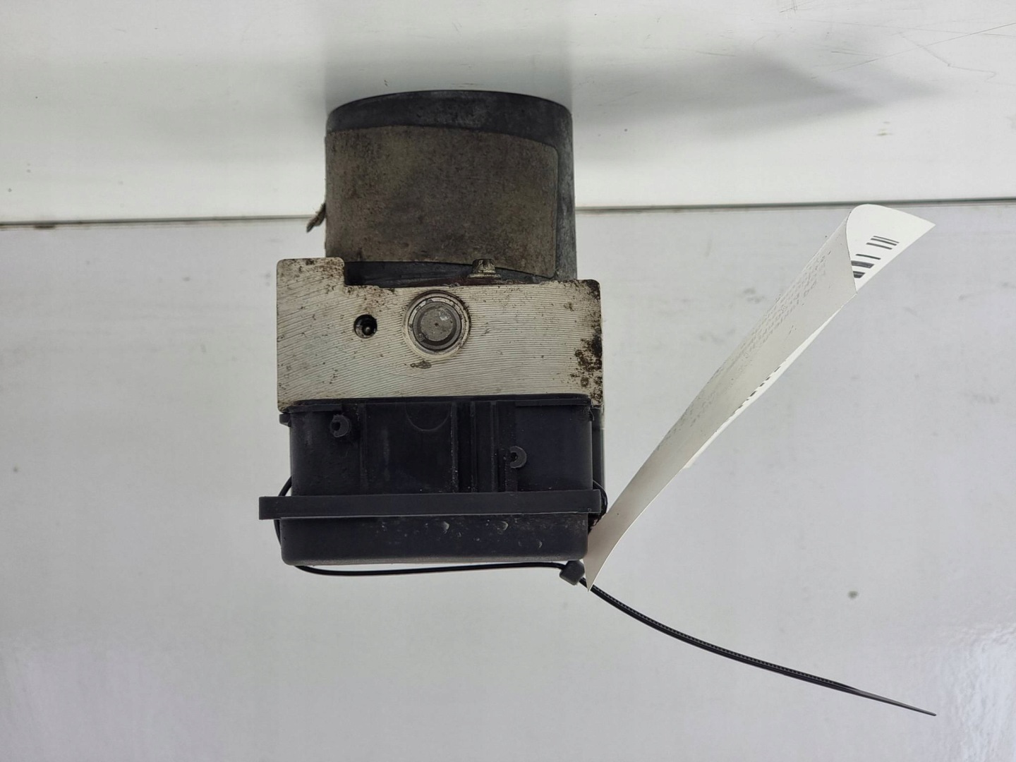 pump ABS brake 8200038695 RENAULT MEGANE SCENIC II