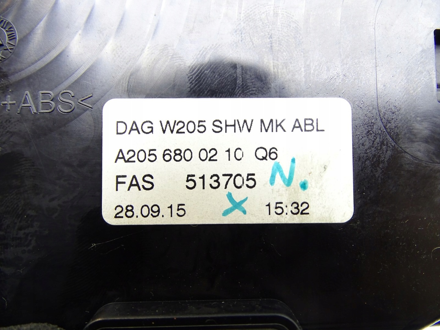 Handschuhfach mitte TUNELU MERCEDES C W205 A2056800210