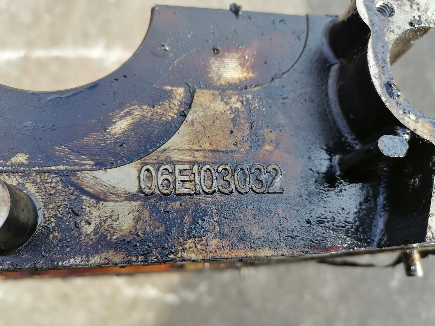 BLOK POLBLOK Motore AUDI A6 C6 A8 D3 A4 B7 3.2FSI