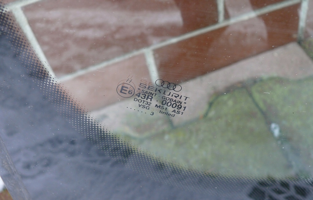 window iron front AUDI A4 B6 CABRIO original
