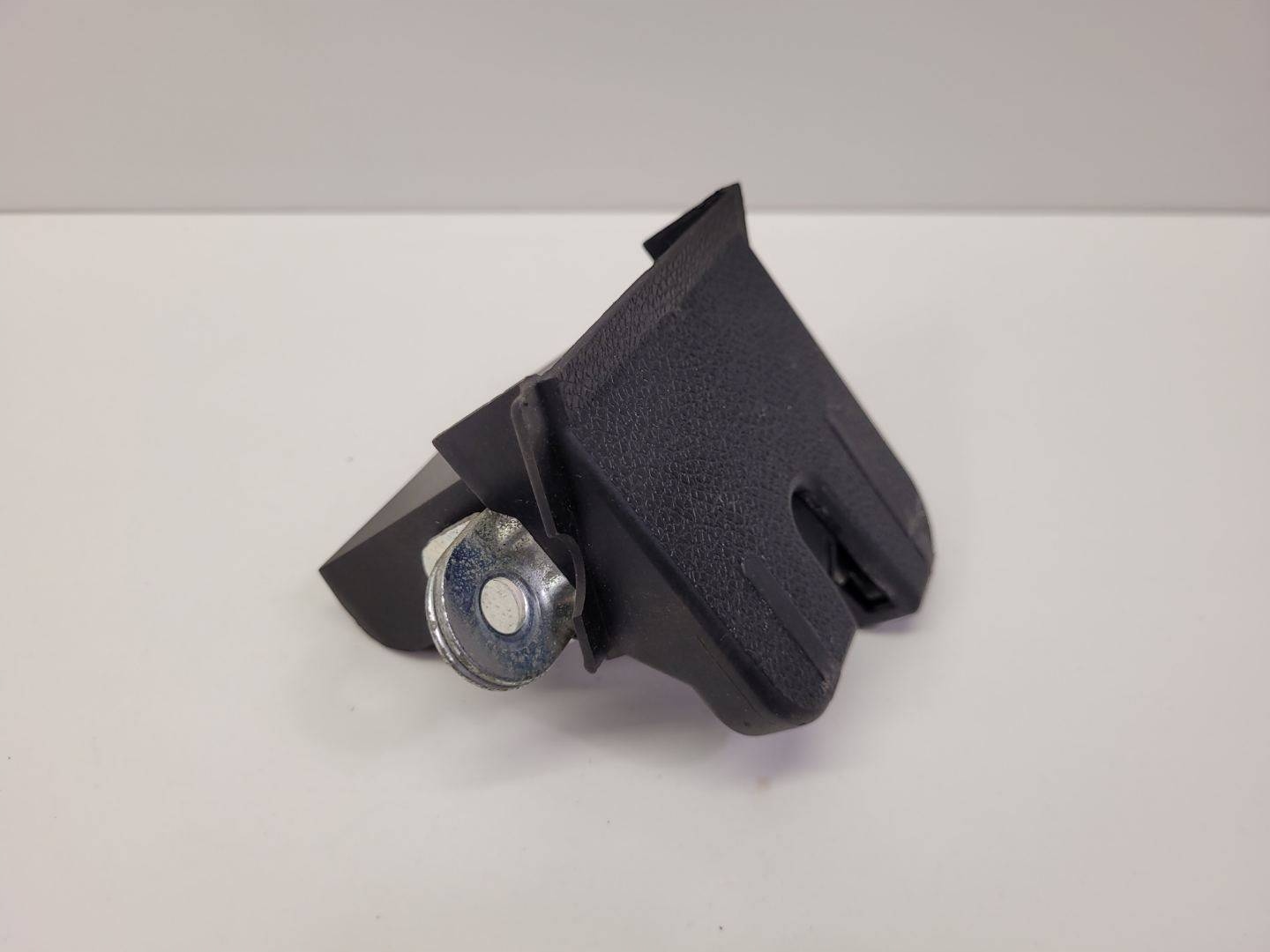 lock bonnet boot Volkswagen Golf 7 2015 5G6827505
