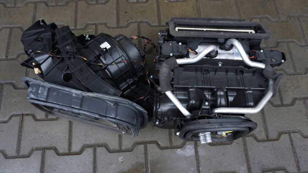 VOLVO XC90 II - complete heater EUR
