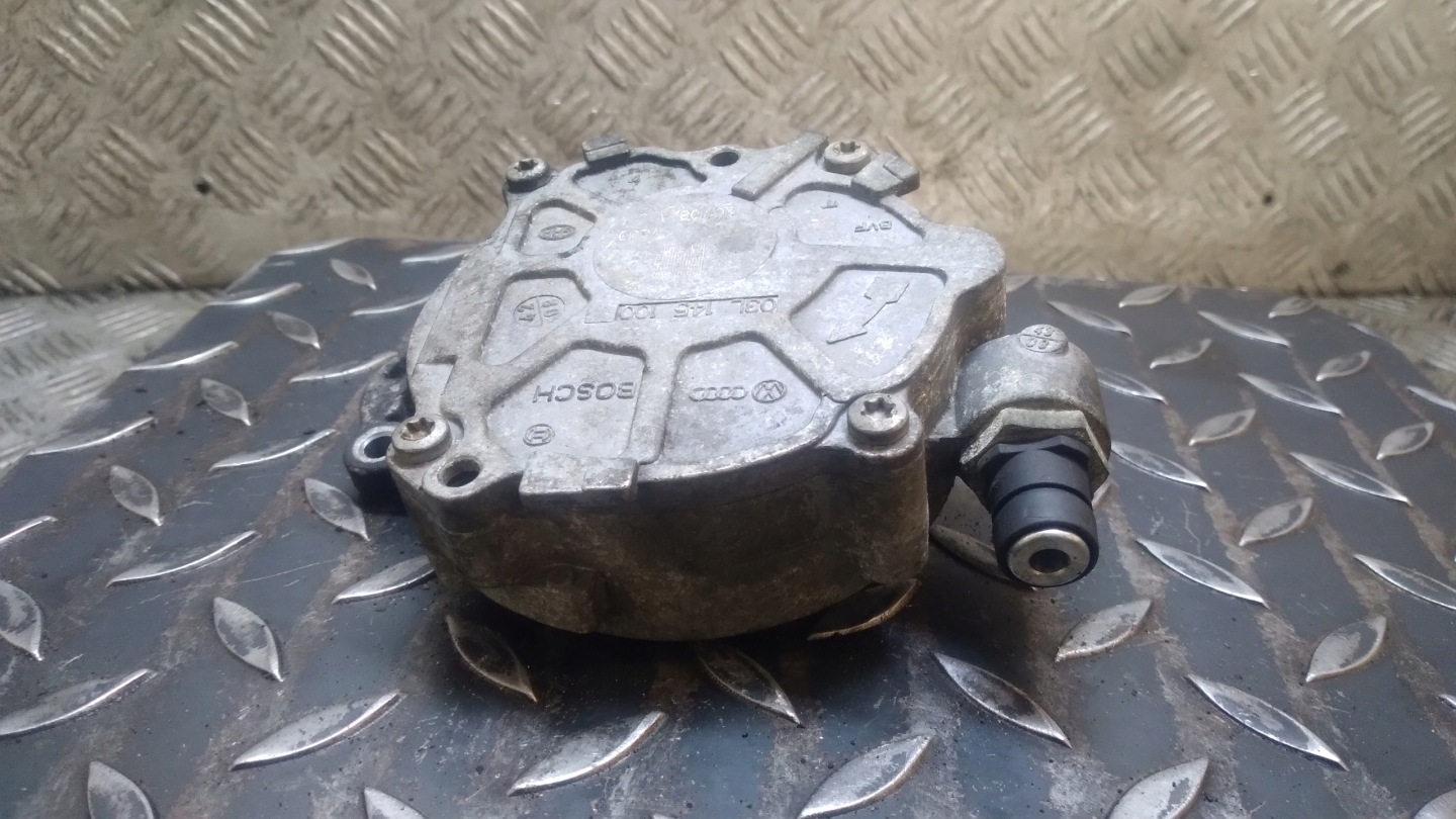 Pompa VACUM VAKUM VOLKSWAGEN PASSAT B6 03L145100