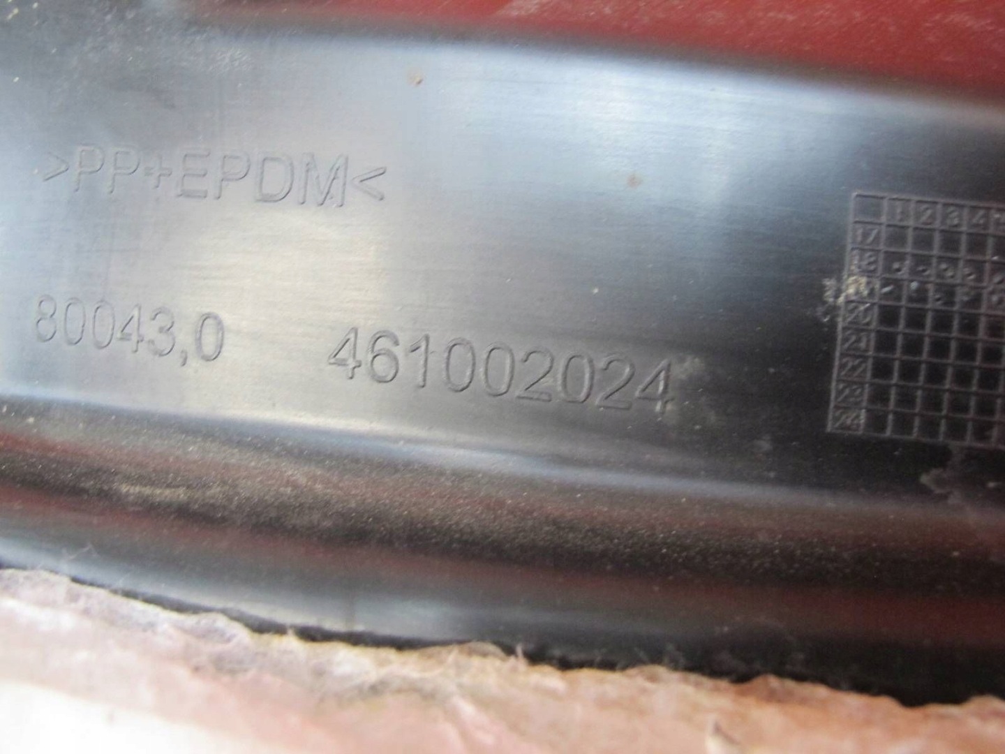 CITROEN C3 AIRCROSS 2R mudguard left rear part rear.
