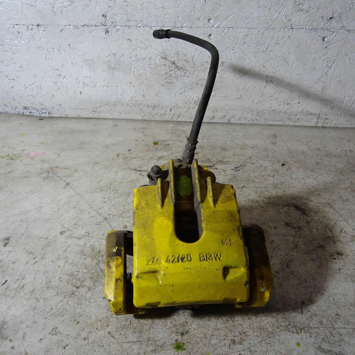 BMW 5 E61 3.0D caliper brake rear part left