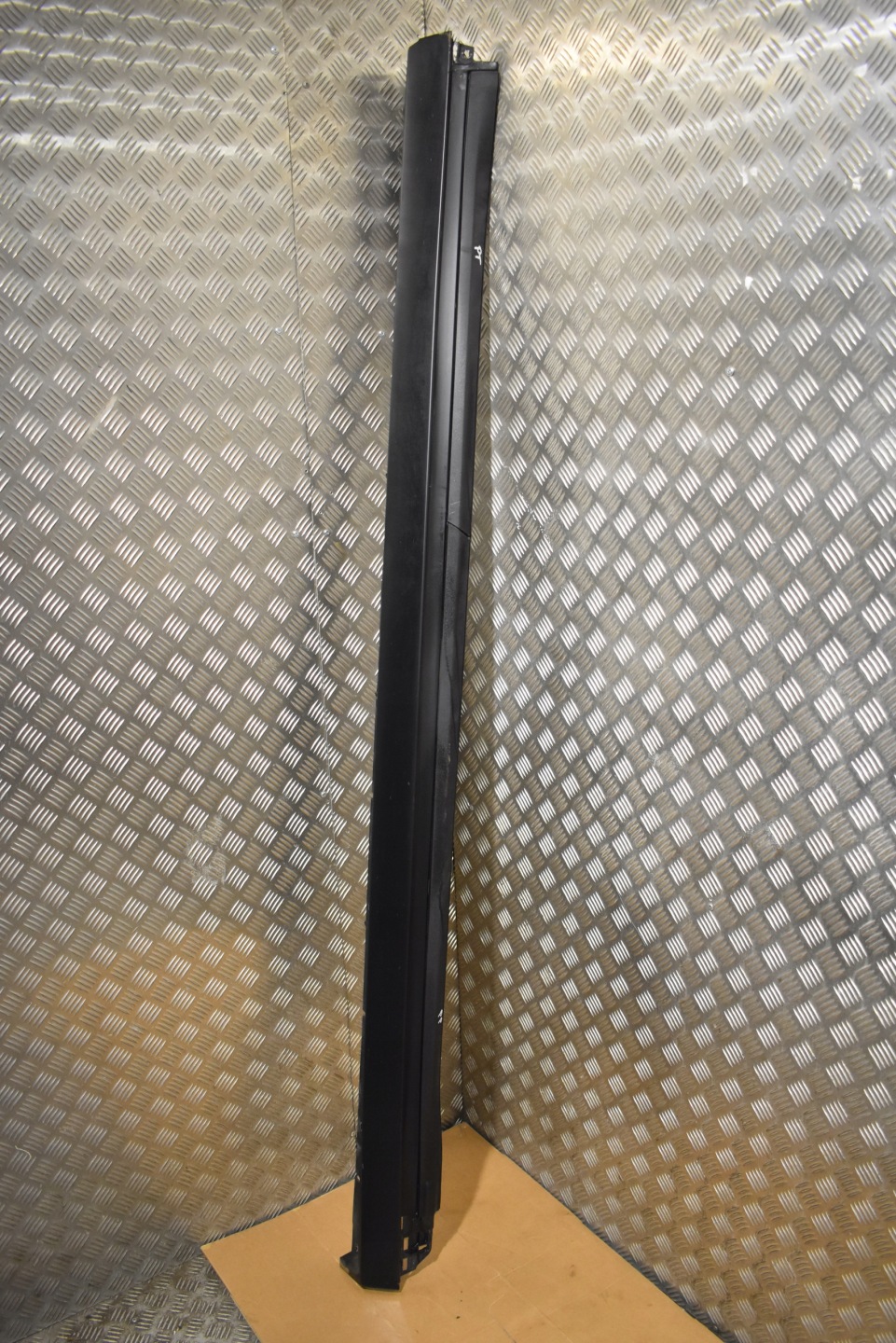 perfect condition moulding threshold right PORSCHE CAYENNE 9Y SPORT DESIGNE 1