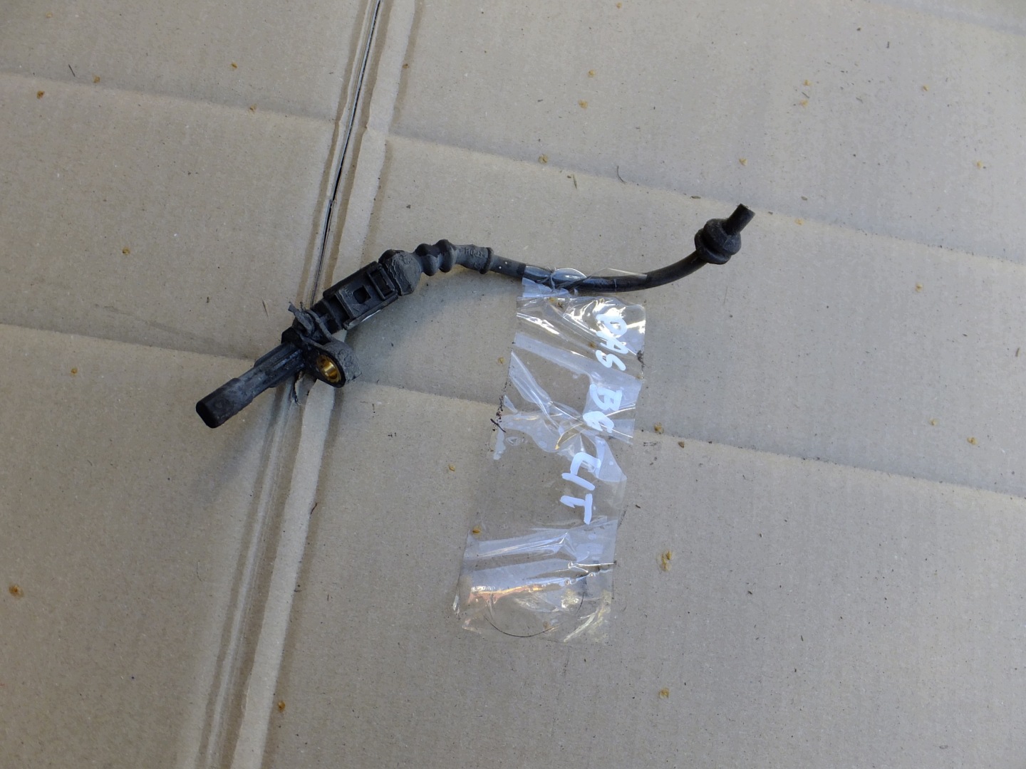Sensor abs links heck vw passat b6 1K0927807