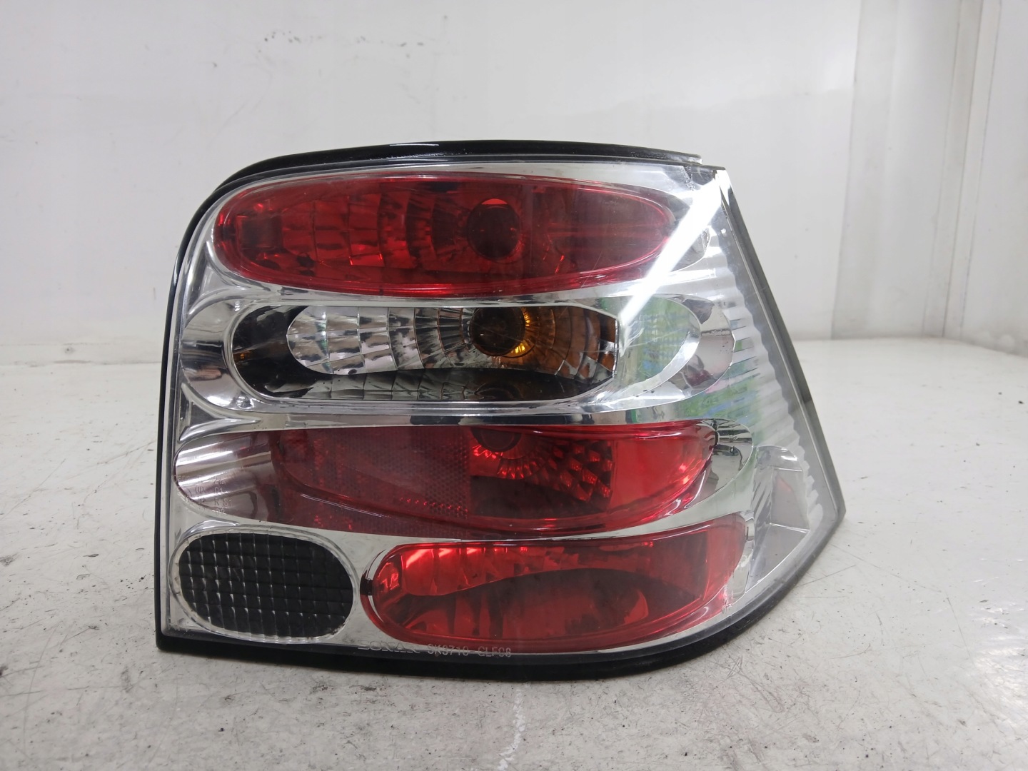 VW GOLF IV HB light right rear part TUNING LEXUS SONAR