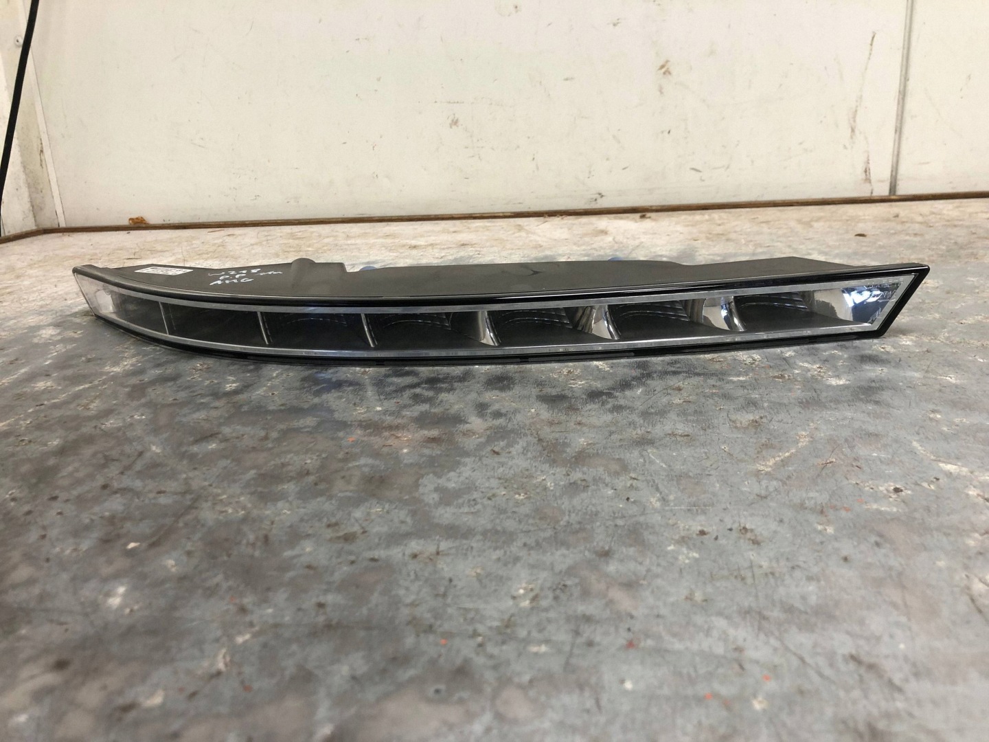 light DRL LED right front MERCEDES W218 C218 AMG A2188200256