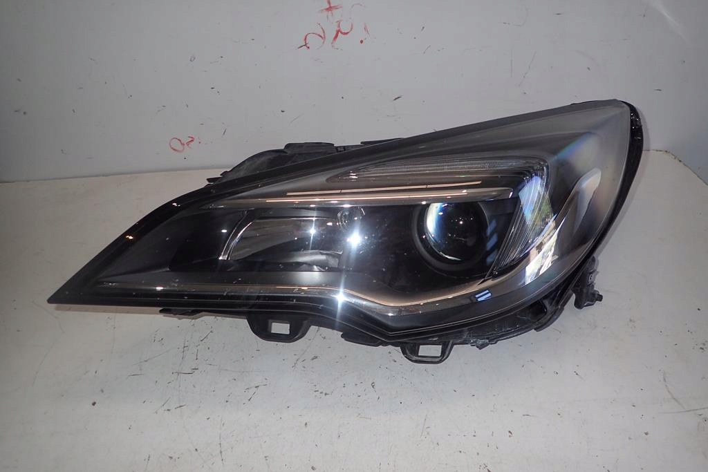 light front front left OPEL ASTRA V K 16
