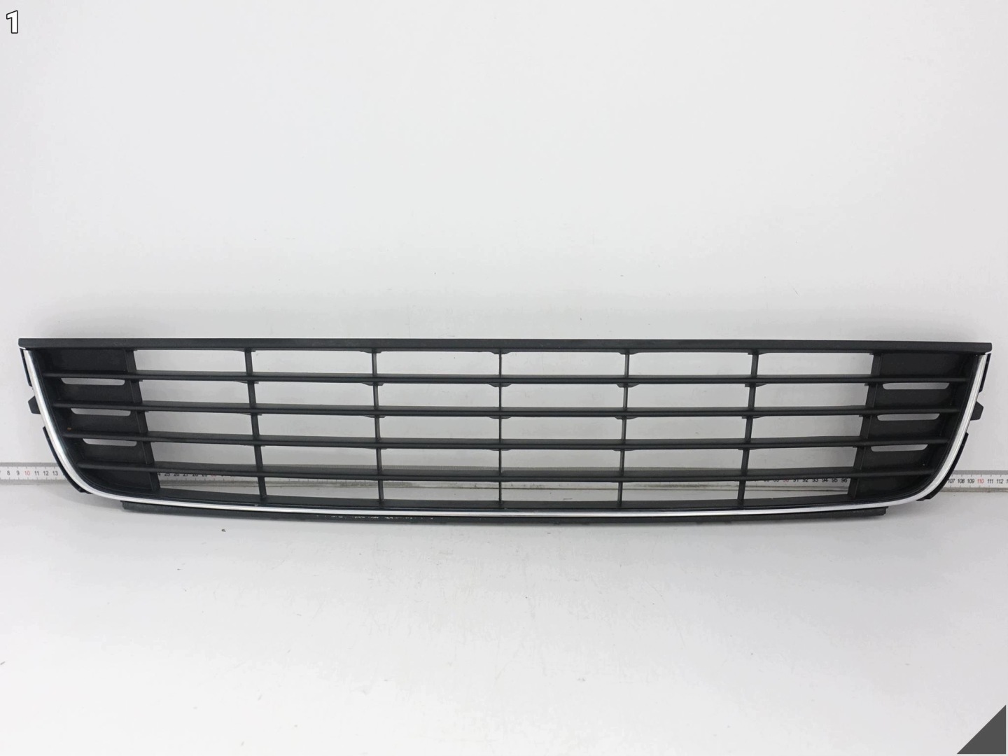 VW TOURAN II 2 10-15 grid central grille intake W bumper front