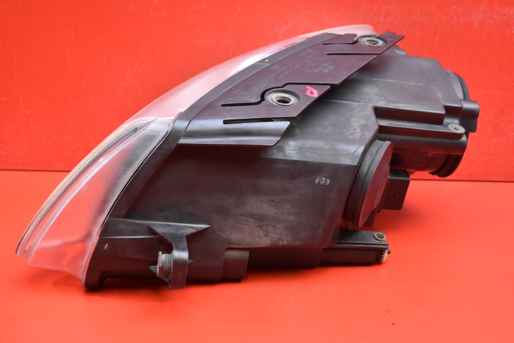 REFLEKTOR rechts licht vorne EU 247446-00 VW PASSAT B6 05-10