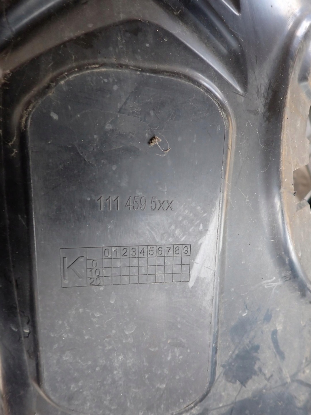 MINI COUNTRYMAN and 1 R60 10-17 mudguard front front left