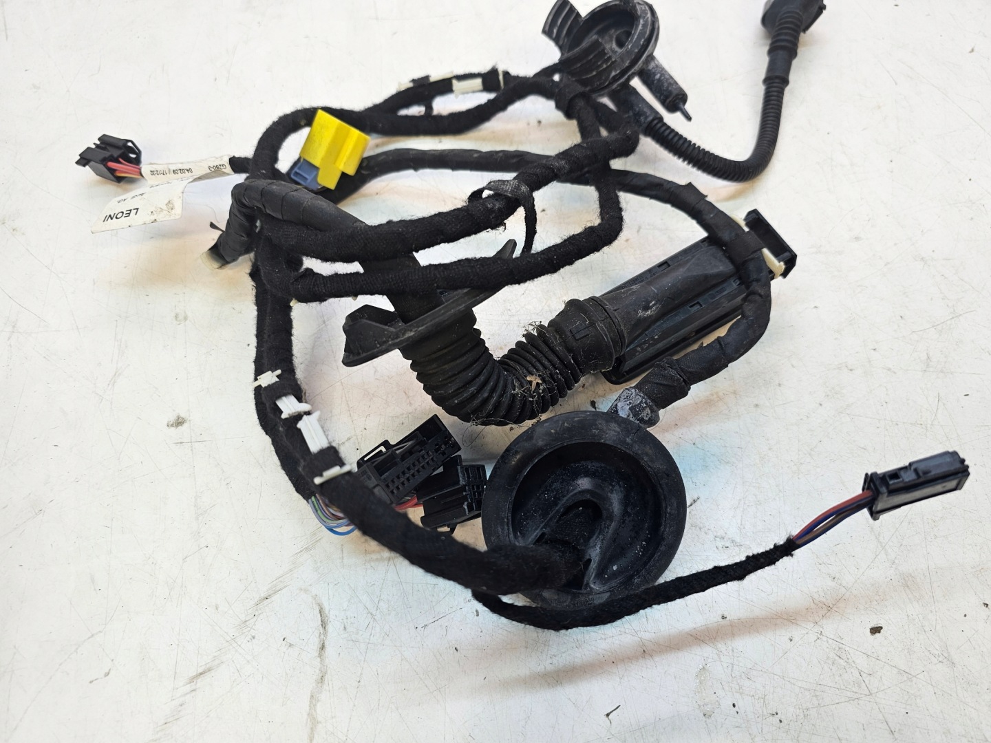 bundle door left front AUDI Q5 8R0971029B