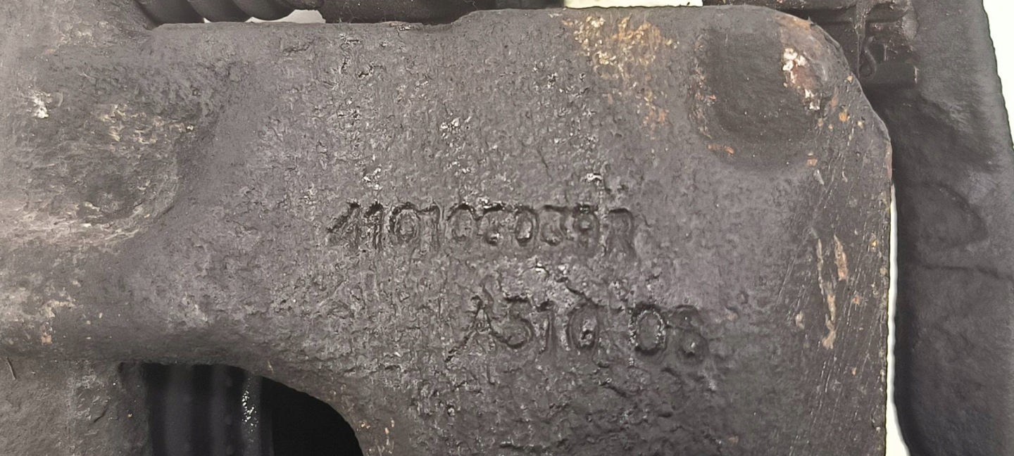 třmen brzdový předek levý RENAULT MASTER III