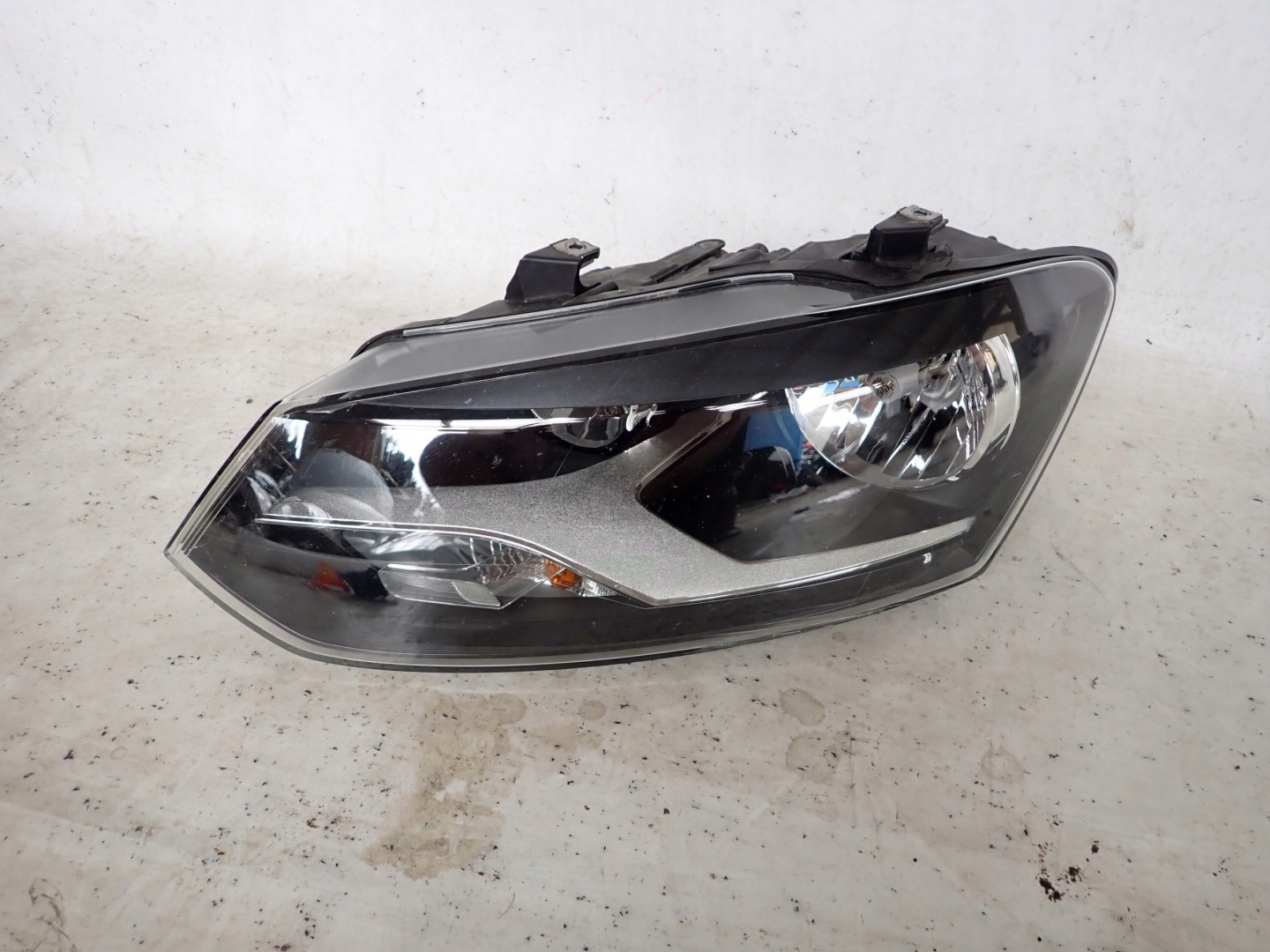 VW POLO V 5 6R 09-14 light front front left 6R1941007F