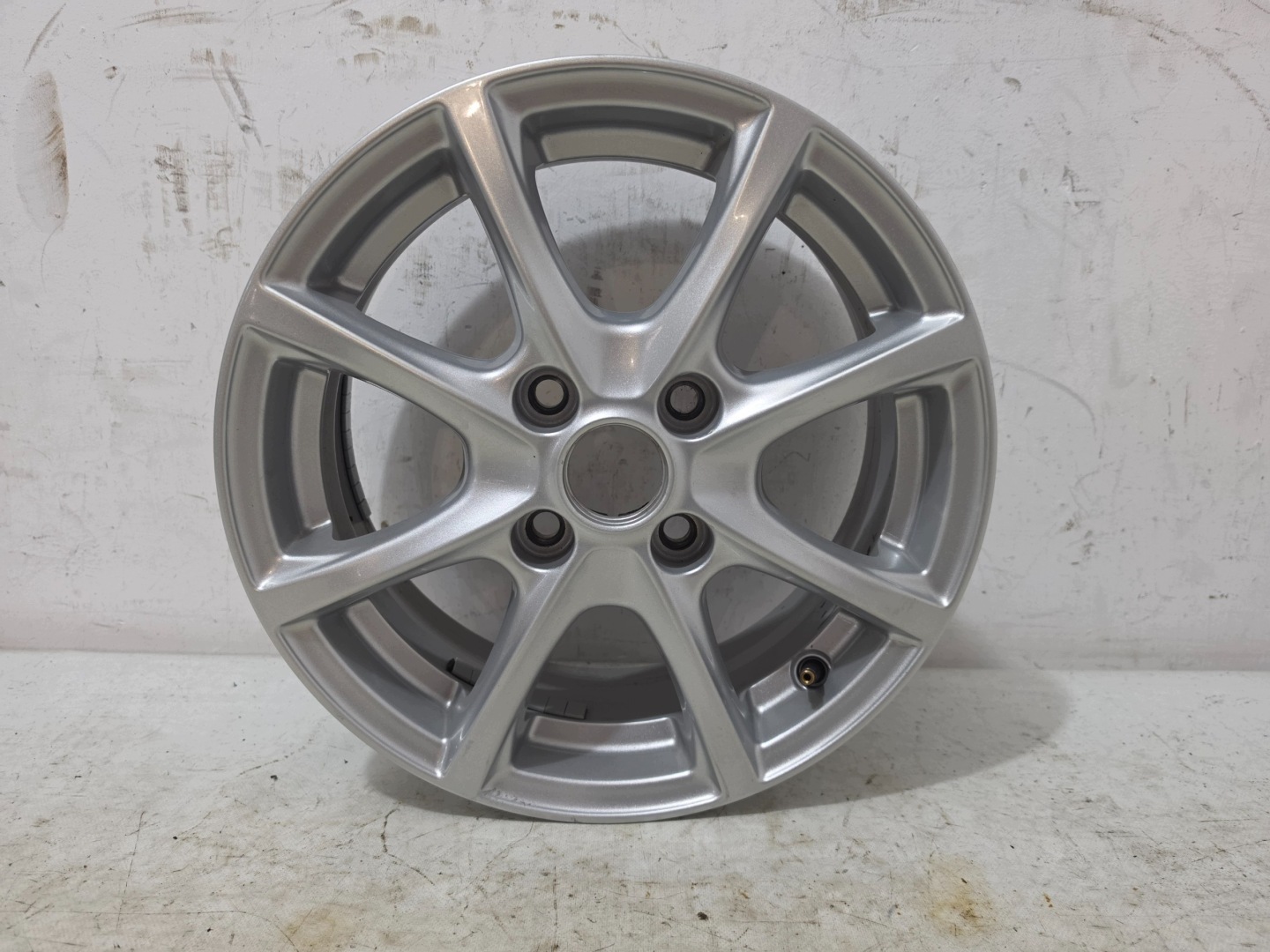 ^ disk hliníkový FORD H1BC-A1B 6.0" x 15" 4x108 ET 45