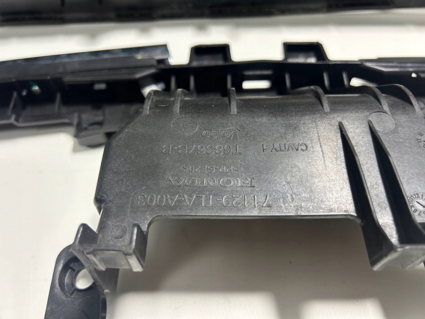Honda CR-V 18- Grille chrom 71129-TLA-A003