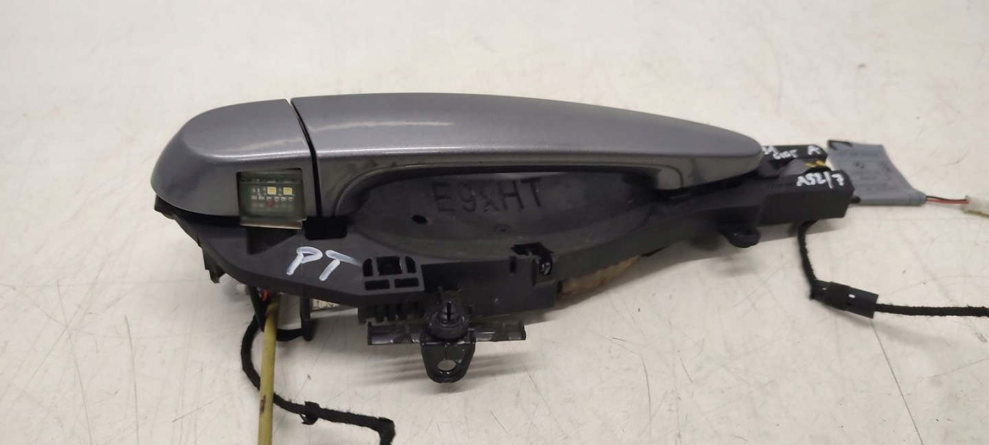 handle rear part rear right podswietlana BMW E91 LIFT A52/7