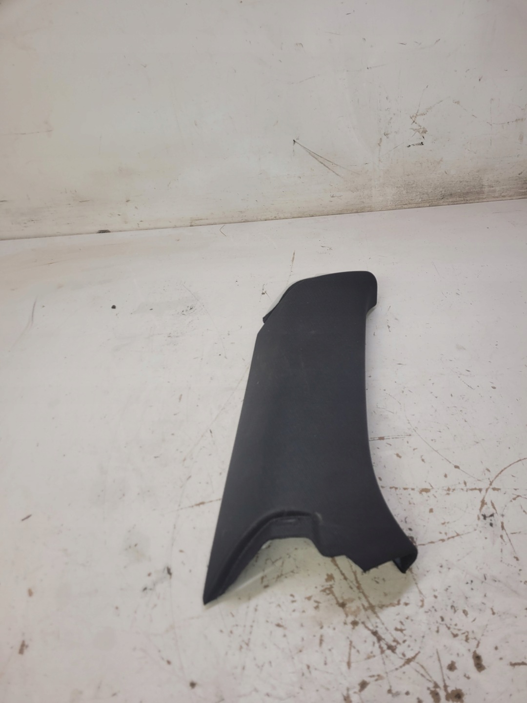 Blende Abdeckung SLUPKA L T AUDI A4 B9 AVANT 8W9867287B