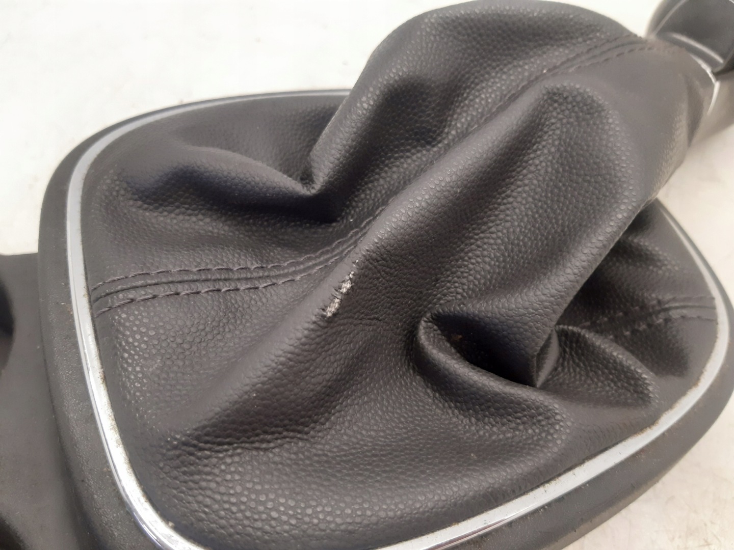 Pomello ghetta Opel Corsa D 1,2 16V