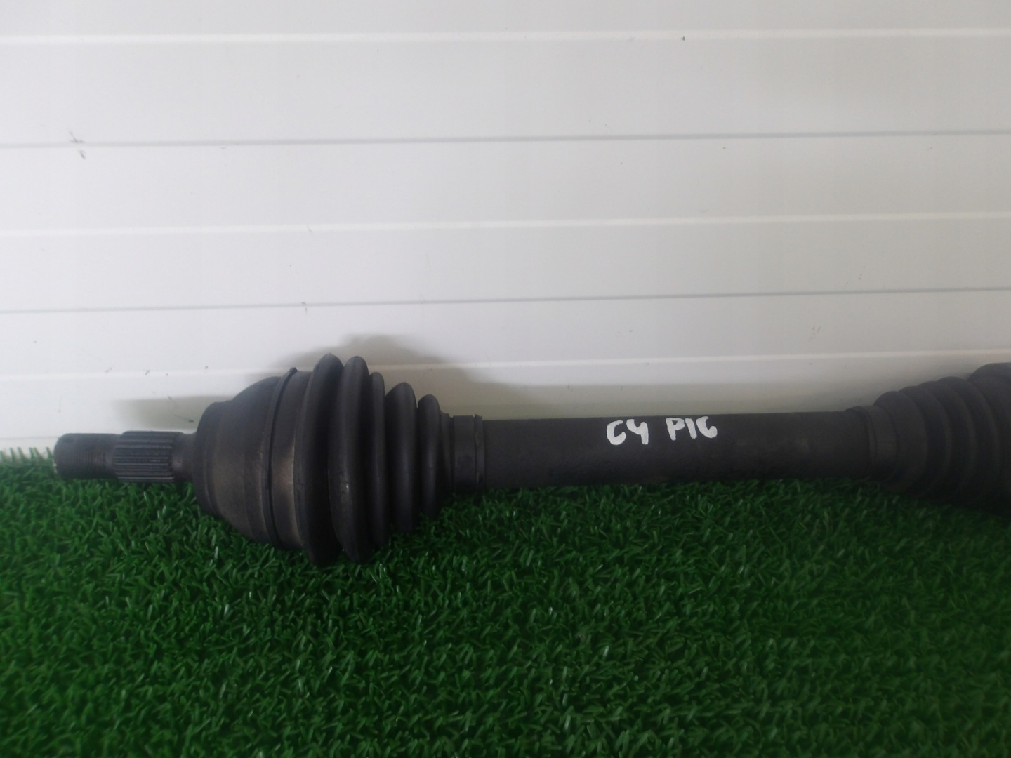 CITROEN C4 PICASSO and 10-13 1.6 E-HDI semi-axis left short. complete OE