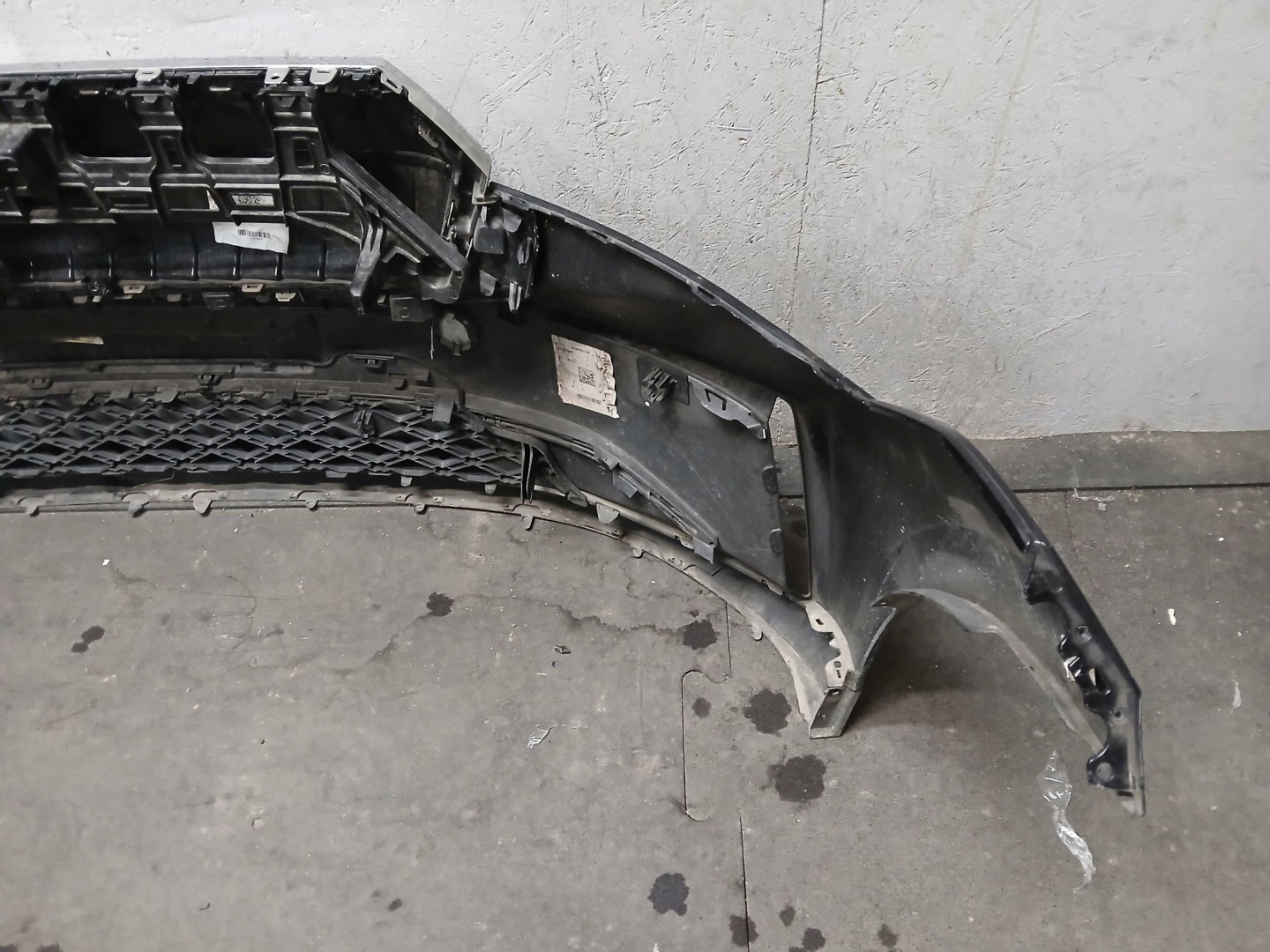 bumper front SKODA ENYAQ