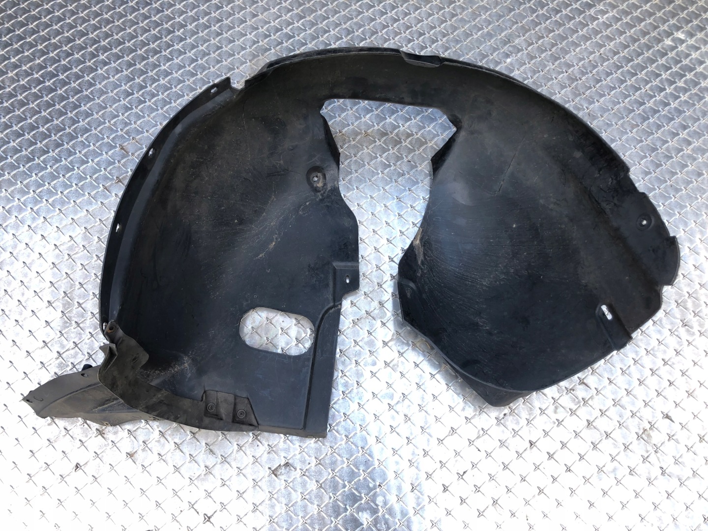 mudguard left front SEAT LEON II