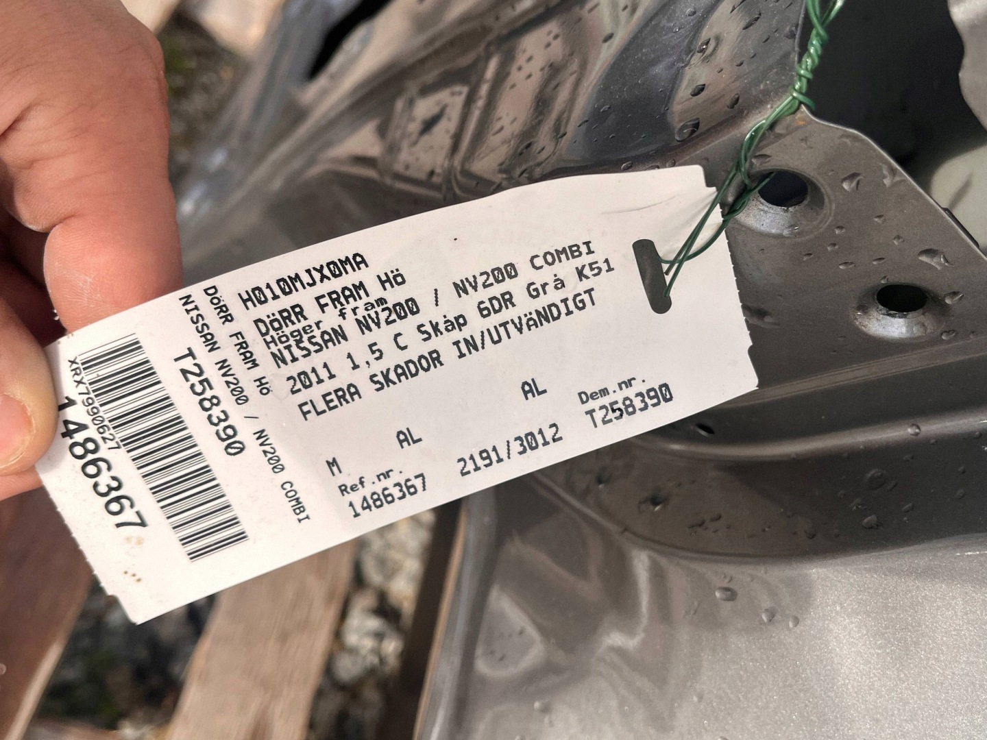 door front right side NISSAN NV200 H010MJX0MA @M