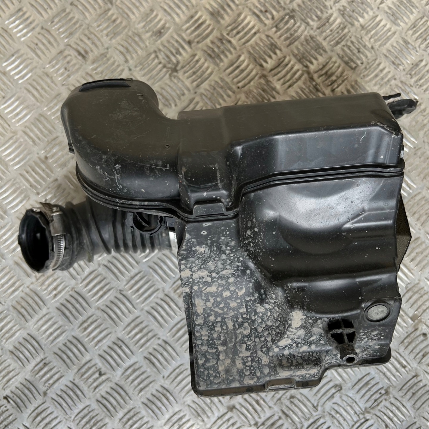 GEHÄUSE FILTER LUFT RENAULT MEGANE IV