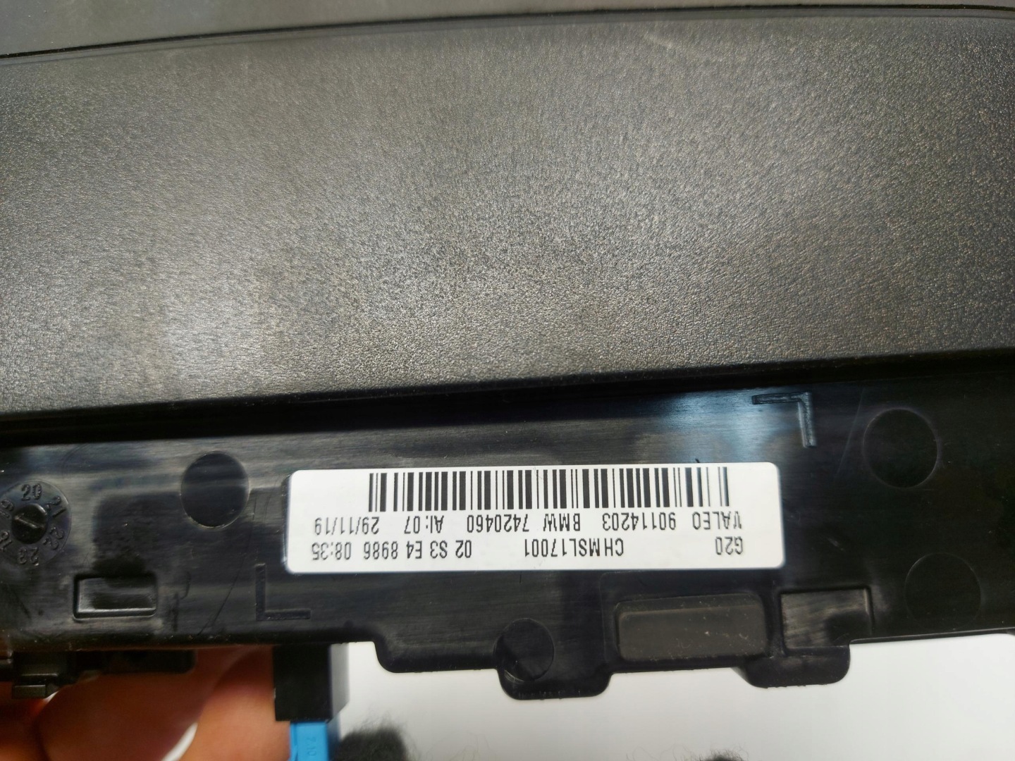 BMW G20 330e TRZECIE light STOP 7420460