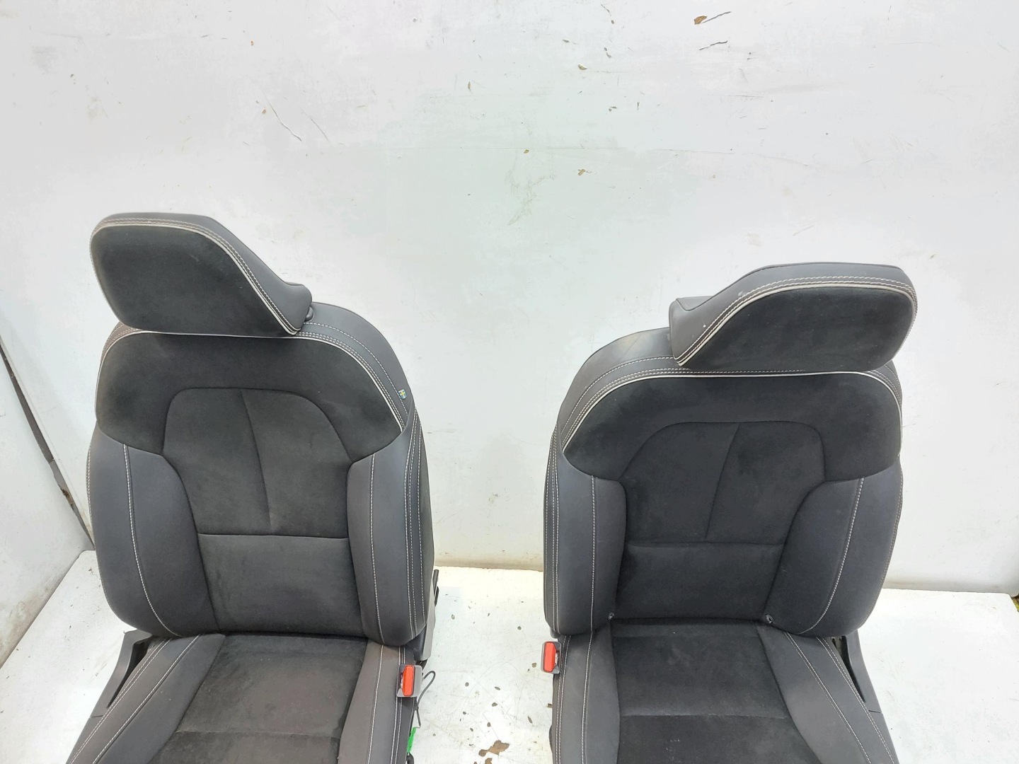 Volvo XC40 Lift Recharge Siège komplet