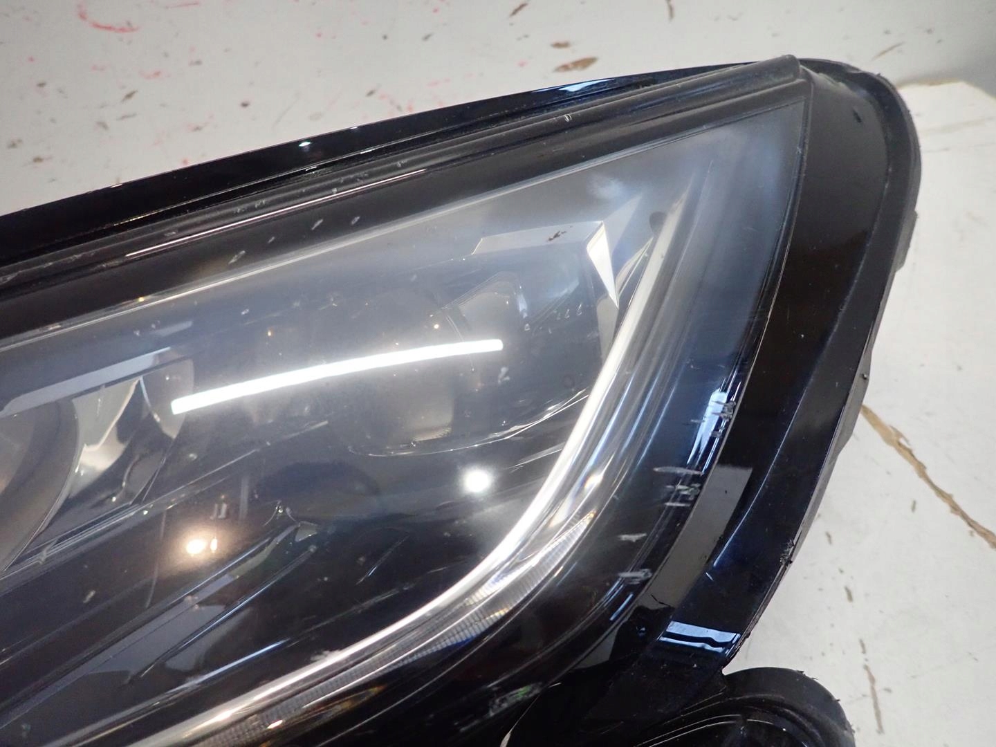 light front left SKODA KODIAQ 2016- FULL LED