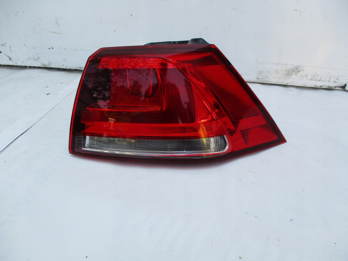 light right rear part WV Golf VII 5G0 945096M