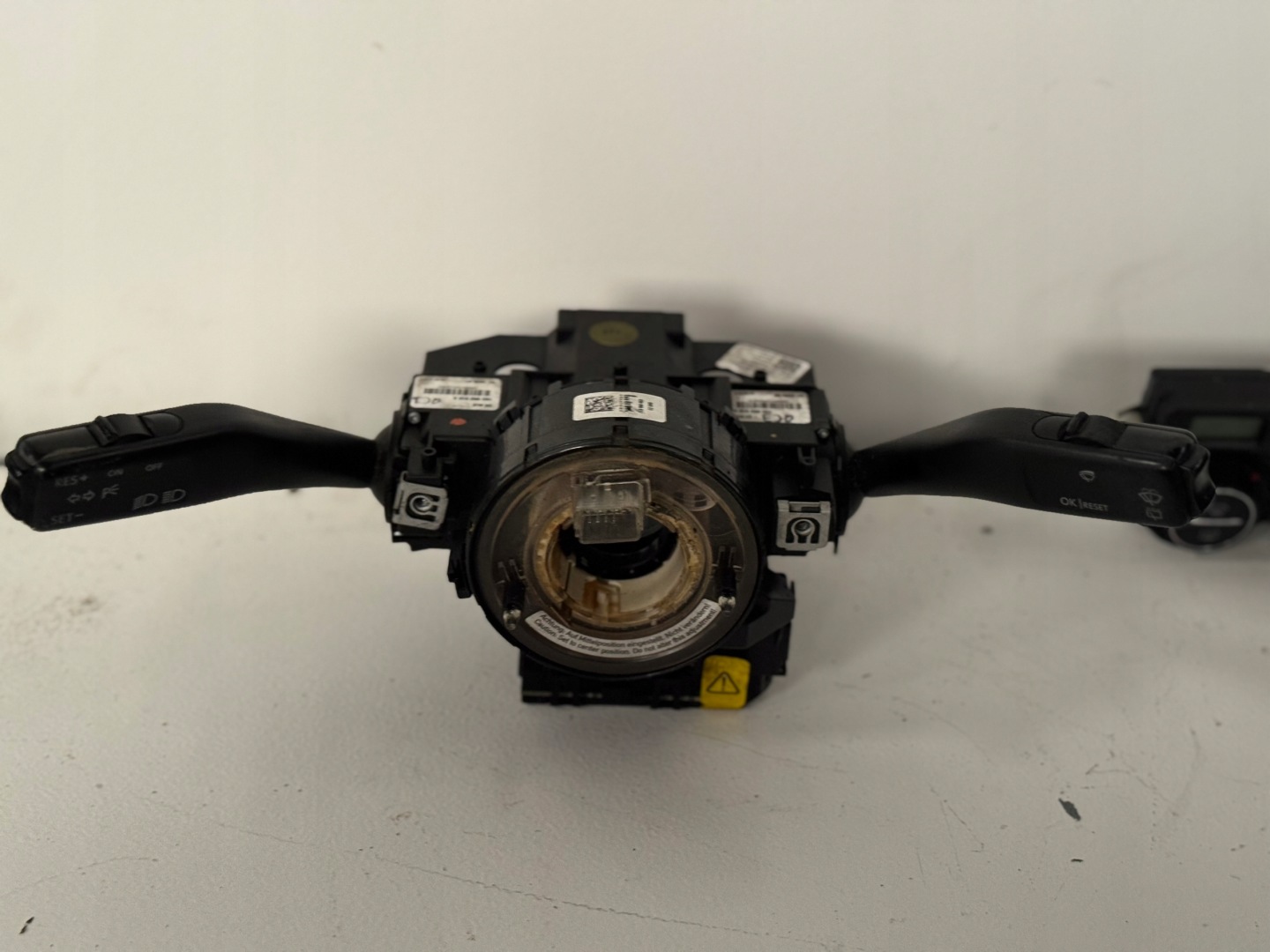 VW TOURAN GOLF V steering wheel levers and controls ring control 1K0953503H