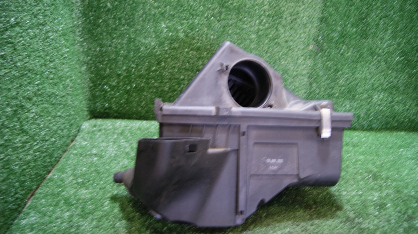 SCATOLA FILTRO BMW E88 AD7797460080
