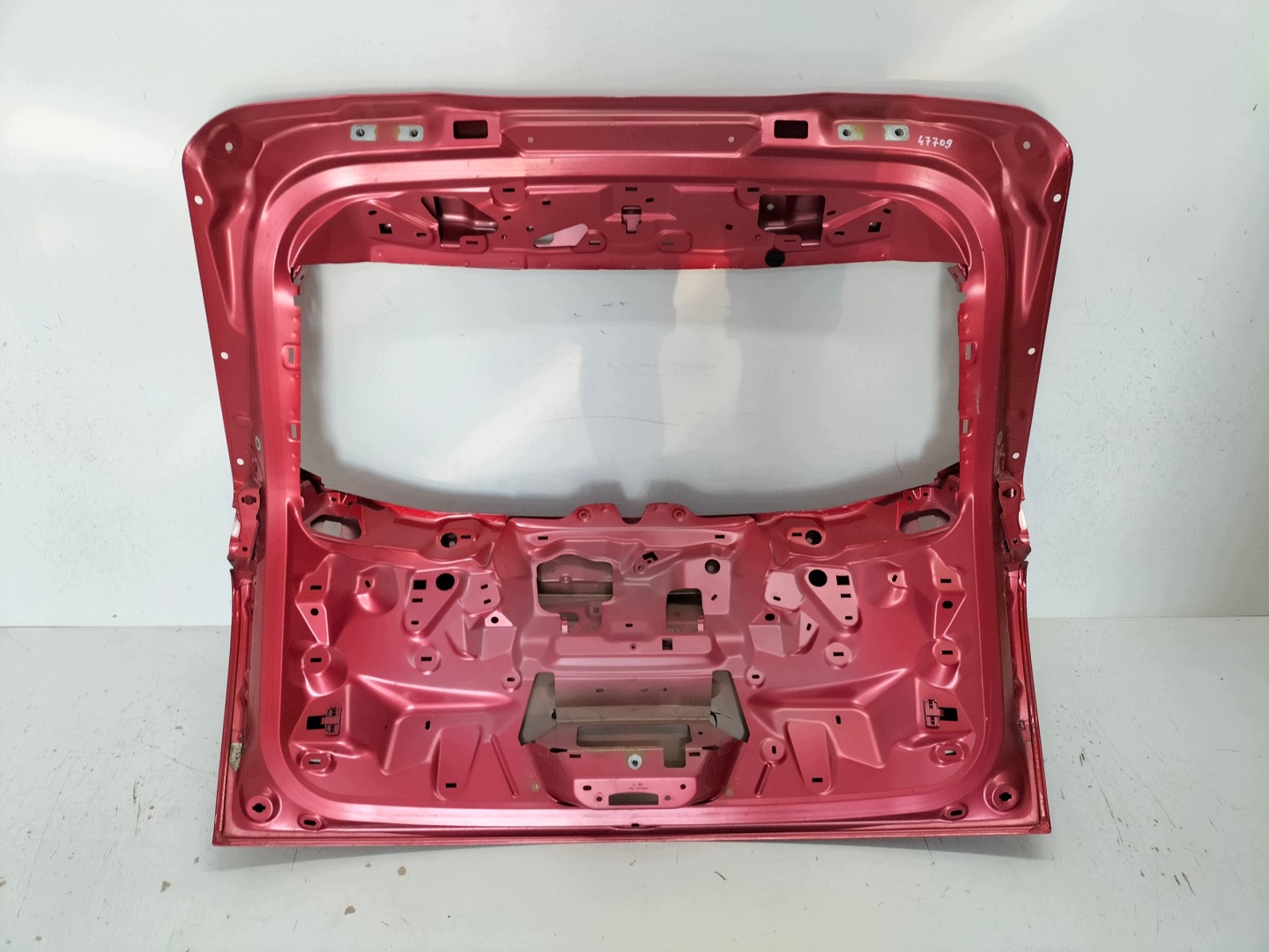 boot doors boot rear part PEUGEOT 2008 II 2 19