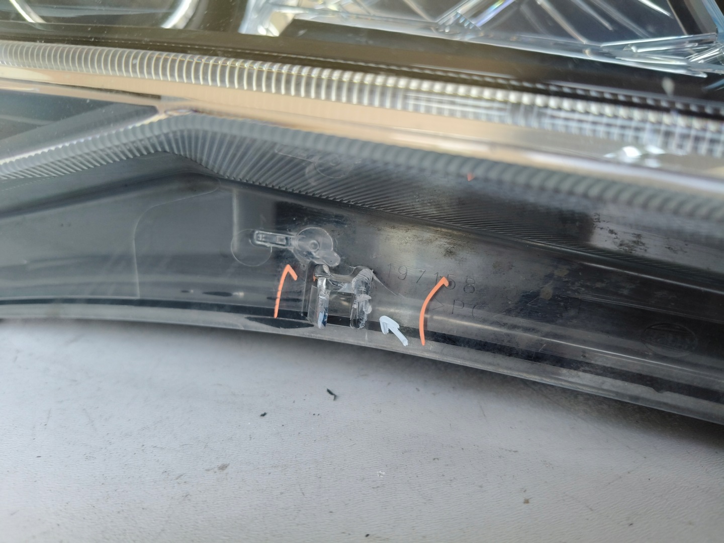 light right REFLEKTOR SKODA SUPERB III 3 3V 3V0 15- XENON LED