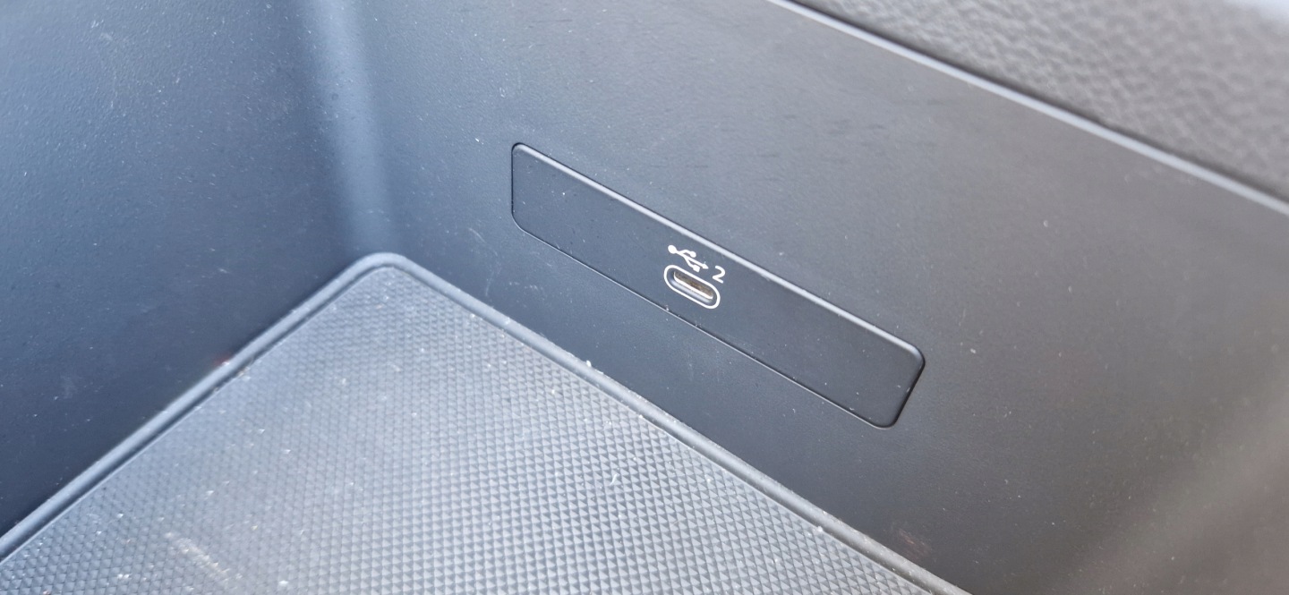 armrest leather INDUKCJA USB AUDI Q5 LIFT as new original