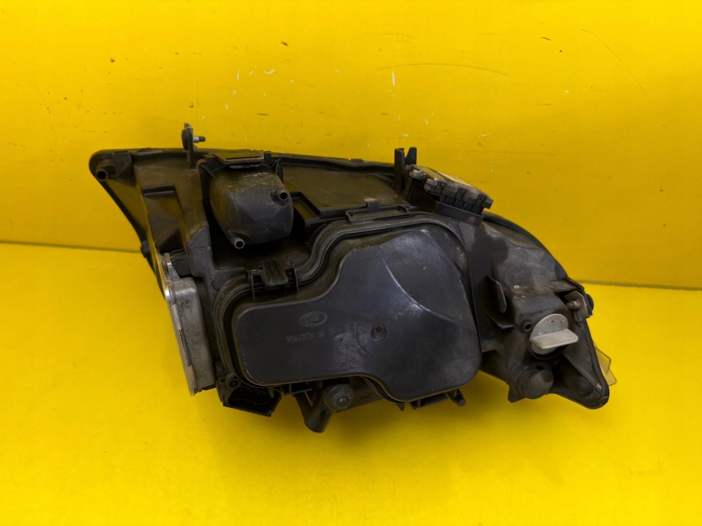 light left BMW 3 E90 E91 Xenon positioning 6942743