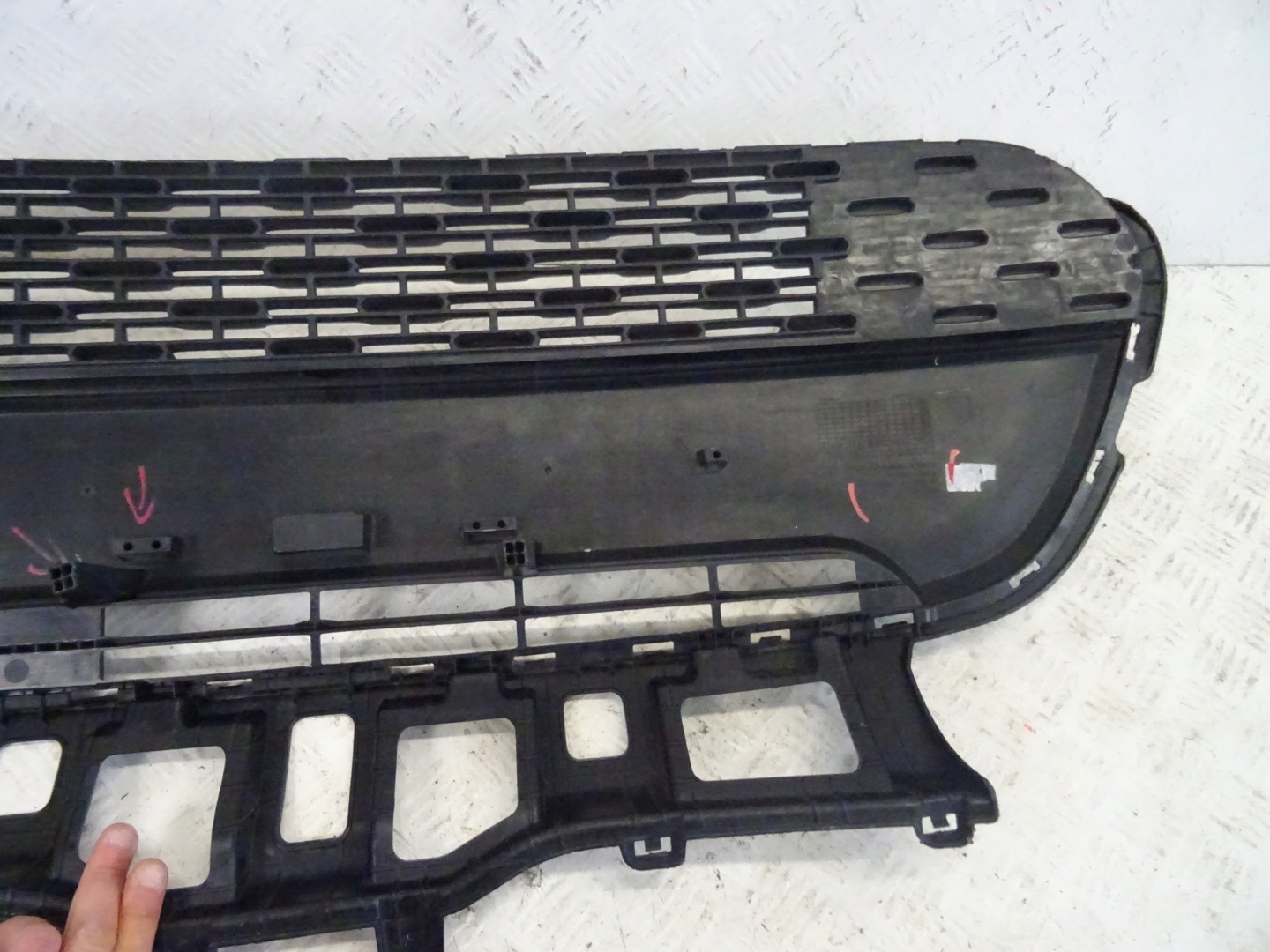 grid of a bumper front front KIA PICANTO III 86560-G6000
