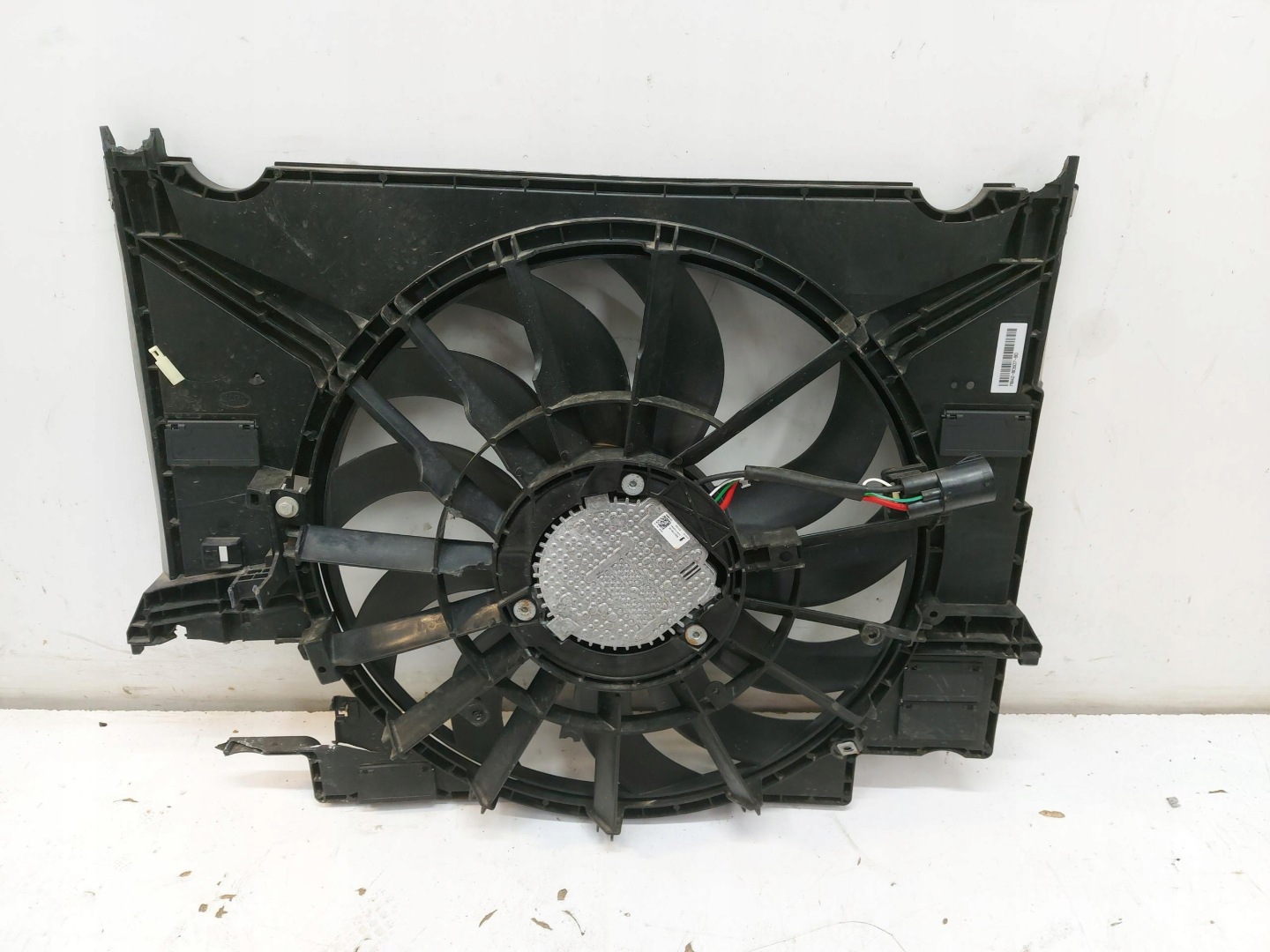 Range Rover VELAR L560 2.0d 2021 ventilátor obal vrtule smiglo