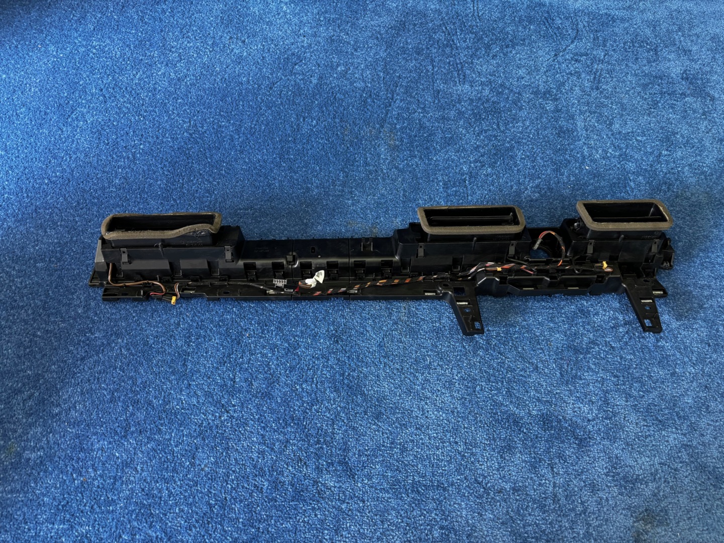 VW PASSAT B8 grid air conditioning devices central CENTRALNA PANEL 3G1858416F