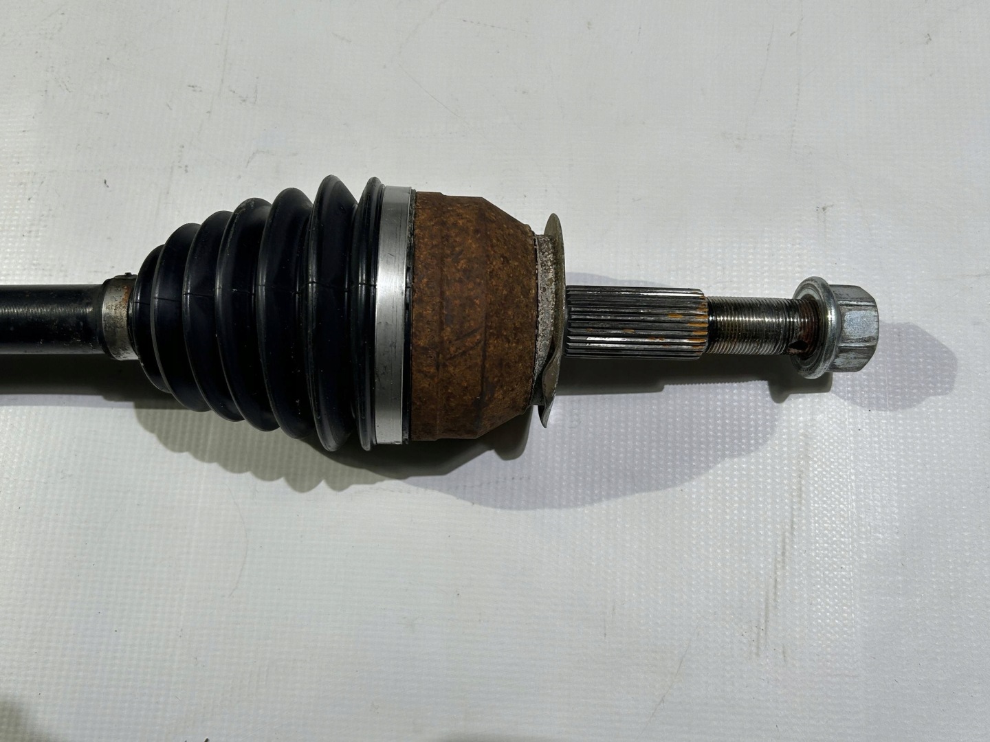 semi-axis front front right joint Nissan Titan 2016r