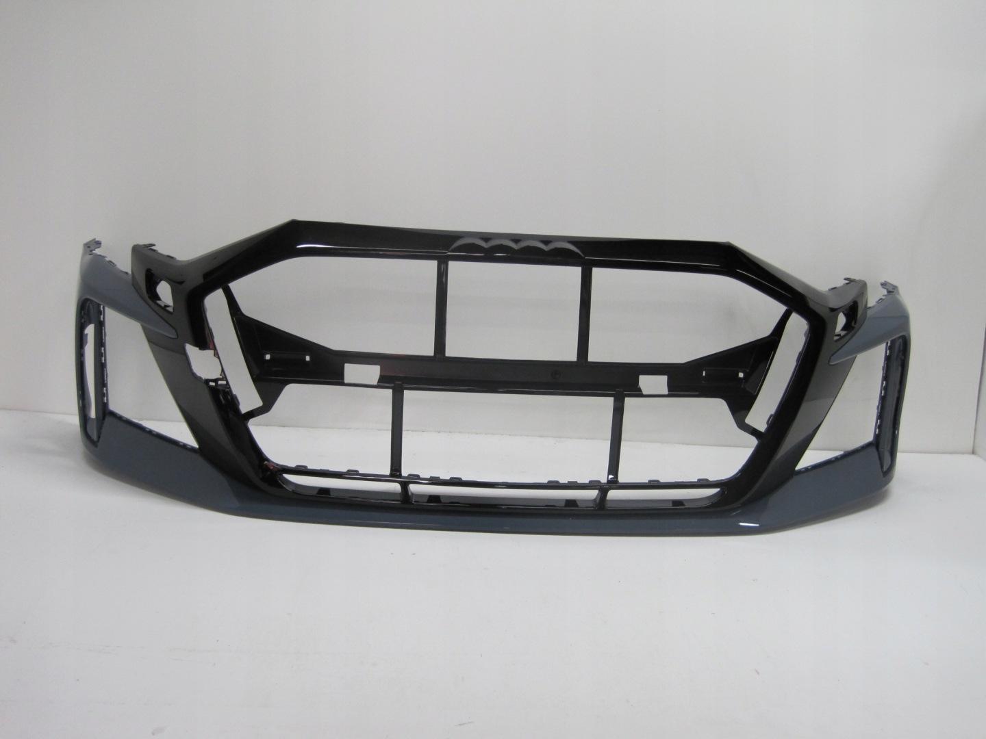 bumper Audi RS3 8Y0 25r unprotected front front